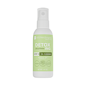 Detoxing Oil Cleanser