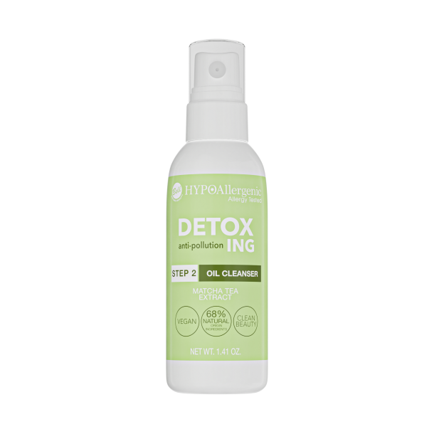 Detoxing Oil Cleanser